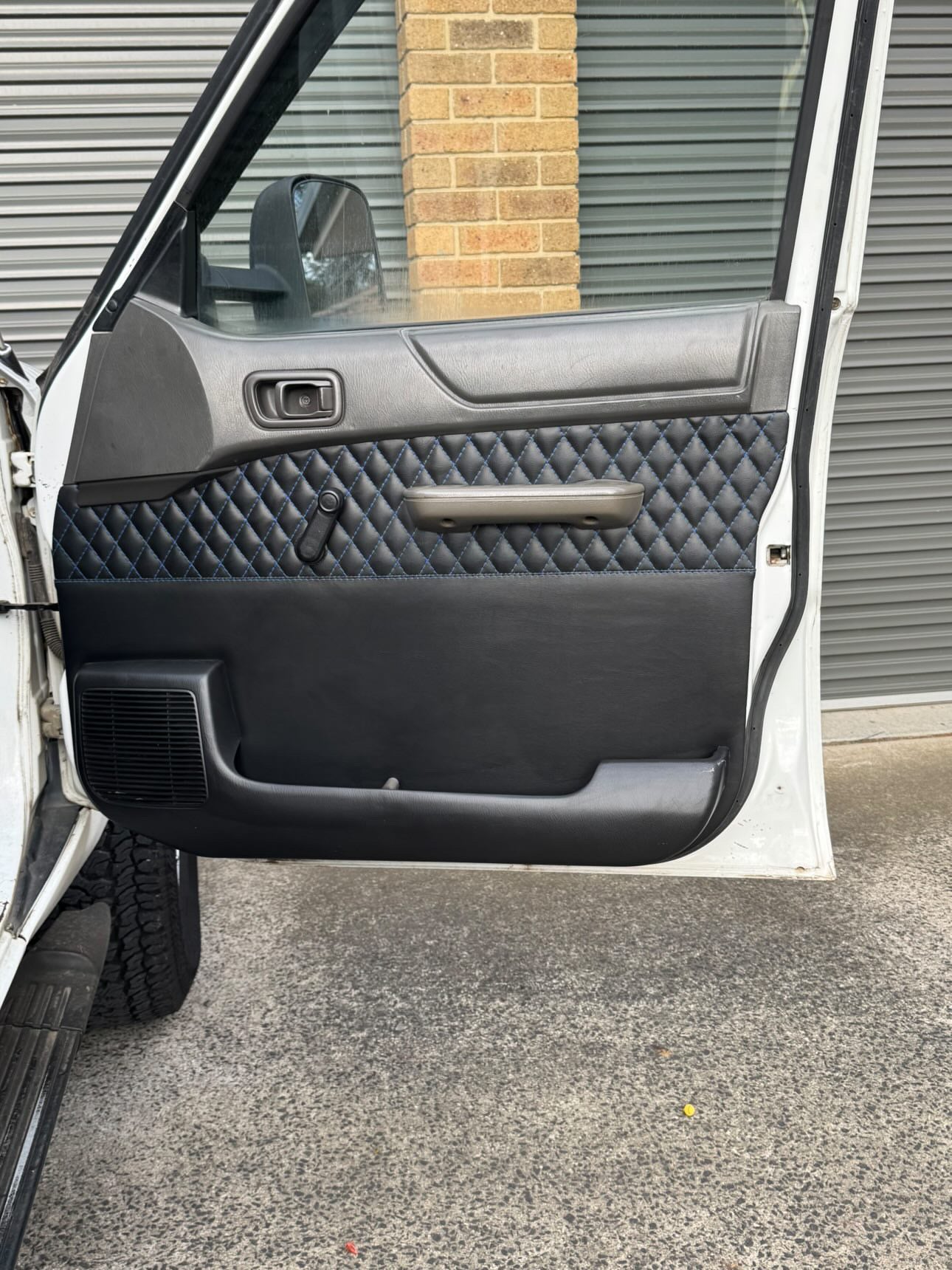 NISSAN GU PATROL SINGLE CAB DOOR TRIMS