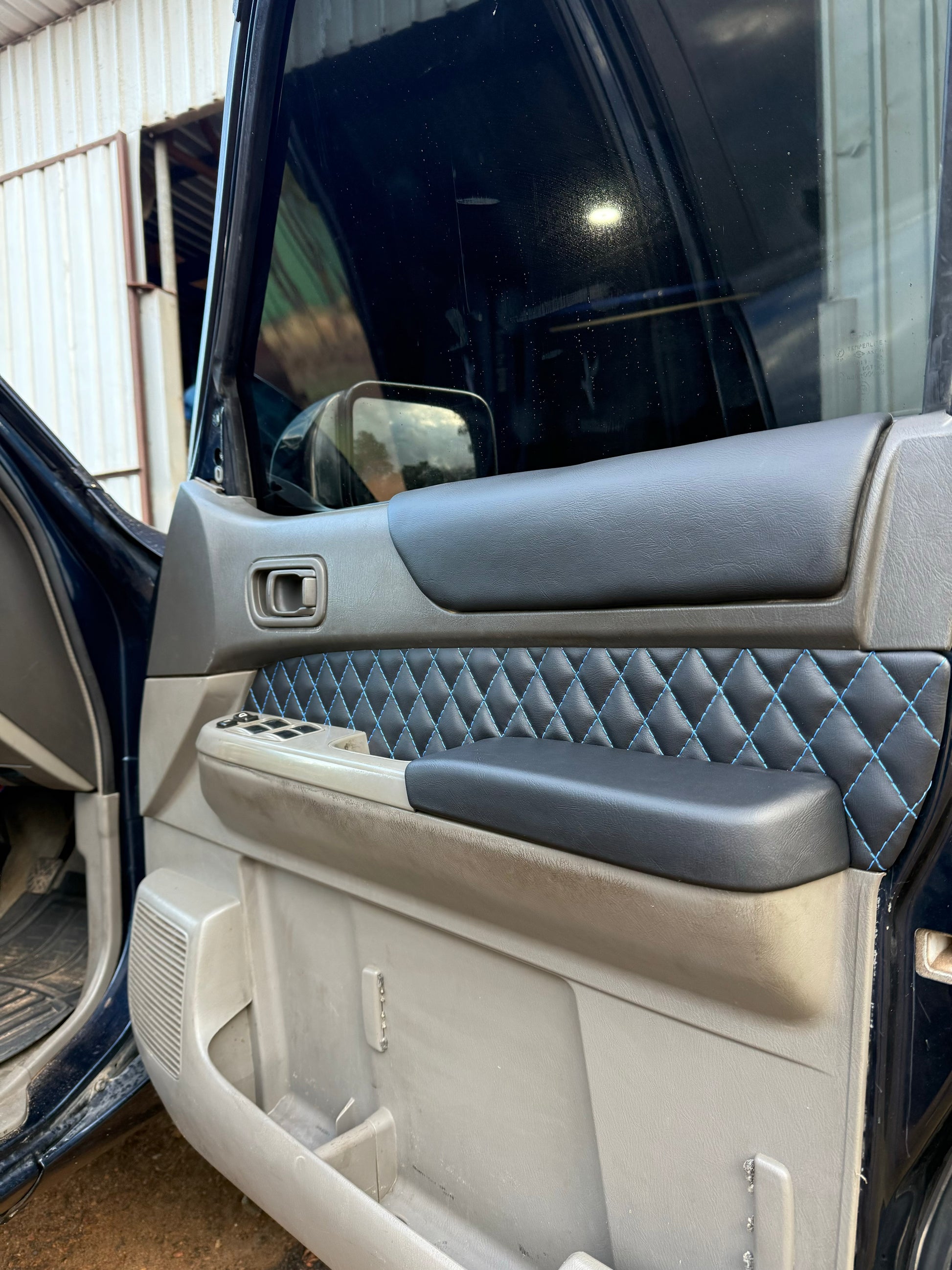 NISSAN GU PATROL SINGLE CAB DOOR TRIMS